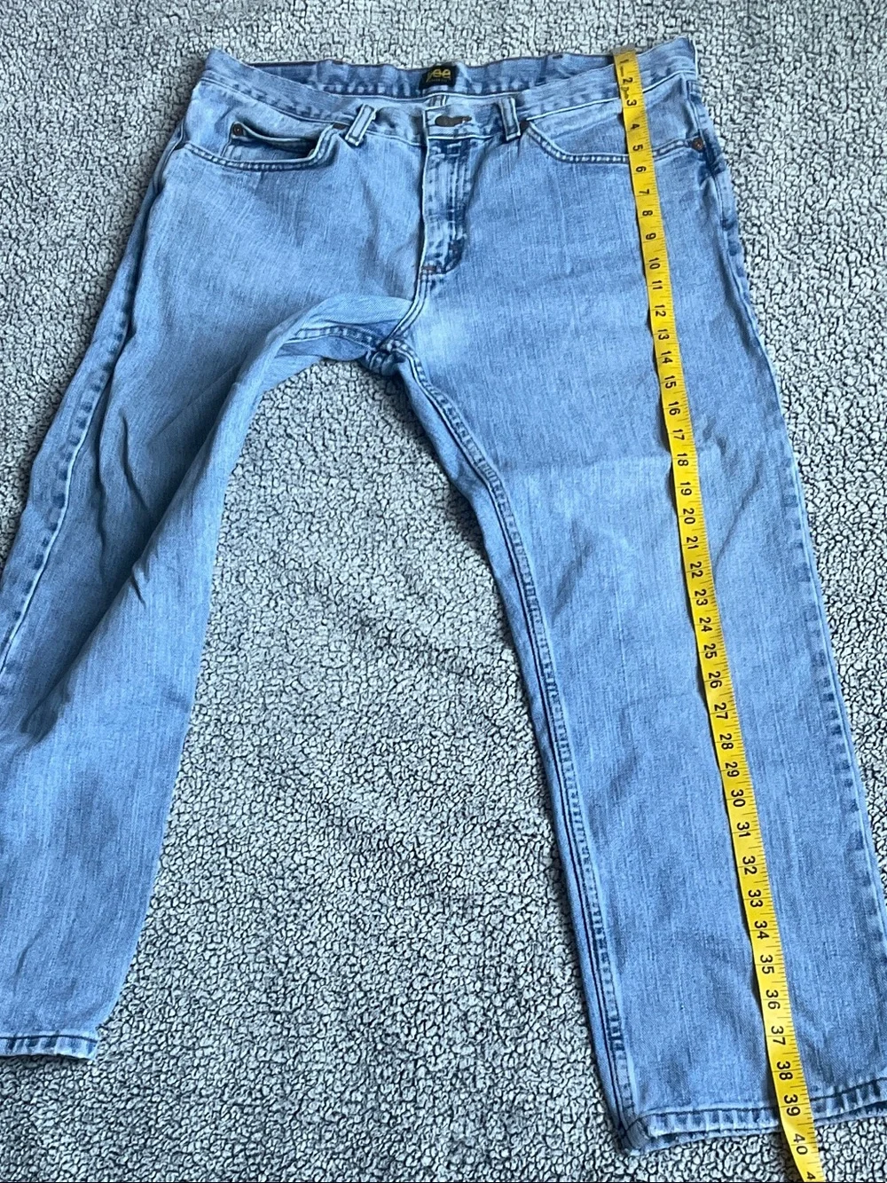 Lee Men’s Light Wash Straight Jeans